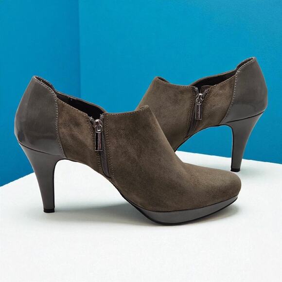 Bandolino Cardinal 11M "Gray" Suede Zippered Ankle Bootie Boots Shoes 3.5" heel - Picture 7 of 16